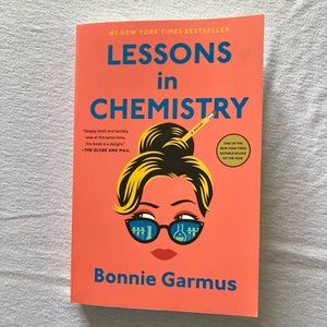 Novel: Lesson in Chemistry